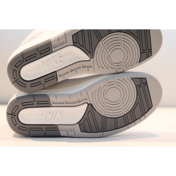 Air Jordan 2 Retro 6.5Y White Cement - Picture 4 of 4